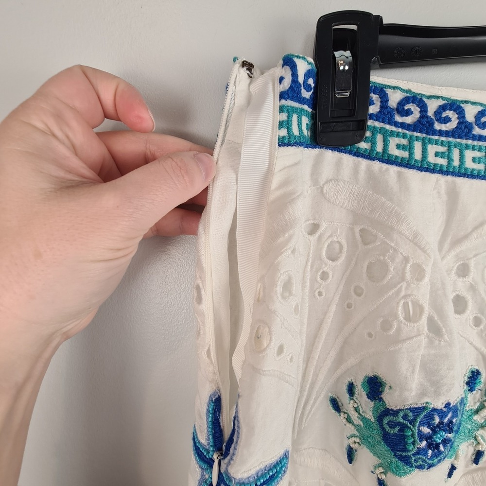 Maeve Anthropologie White Skirt 8 Ocean Animal Nautical Embroidered Bead Eyelet - Picture 8 of 11